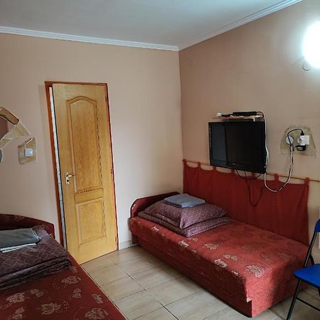 Havanna Etterem Es Vendeghaz Hotel Putnok ภายนอก รูปภาพ